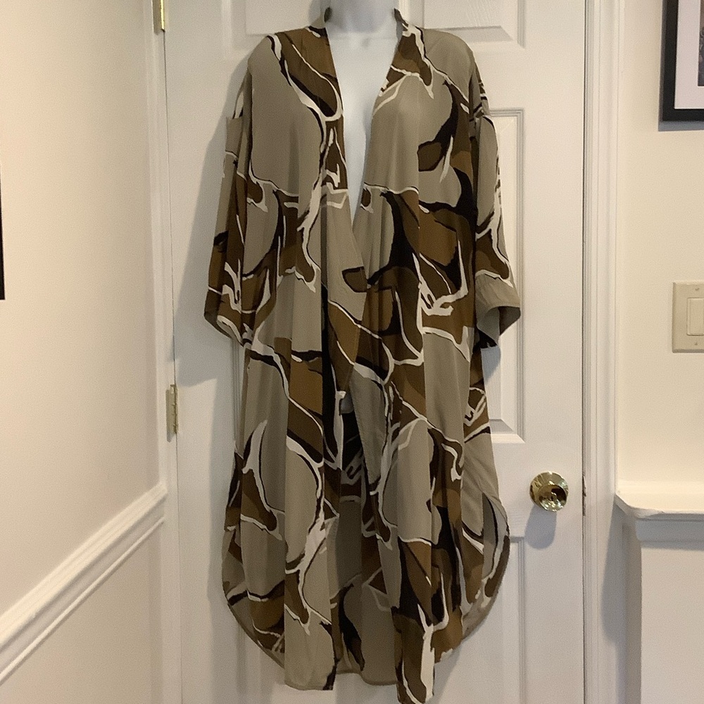 BY MALENE BIRGER Women’s 100% Silk Neutral Old Hollywood Palm Beach Kimono OS